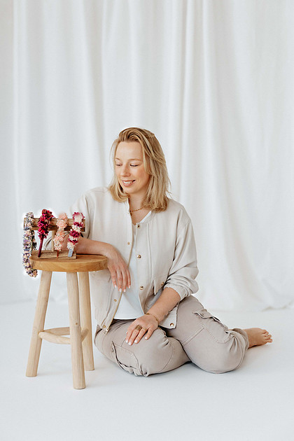 Personal Branding Fotografie für Soloselbstständige im Allgäu. Puristische und kreative Business-Porträts, die deine Persönlichkeit und dein Business authentisch zeigen. – Erstellt von 4Real Photograp