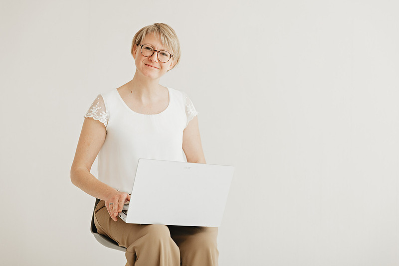 Charakterstarke Businessfotos für Web und Social Media – Erstellt von 4Real Photography im Studio im Westallgäu