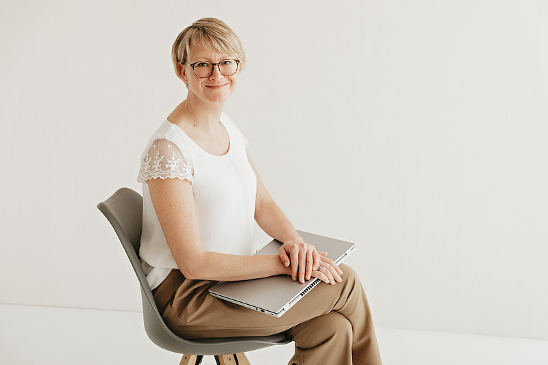 Charakterstarke Businessfotos für Web und Social Media – Erstellt von 4Real Photography im Studio im Westallgäu